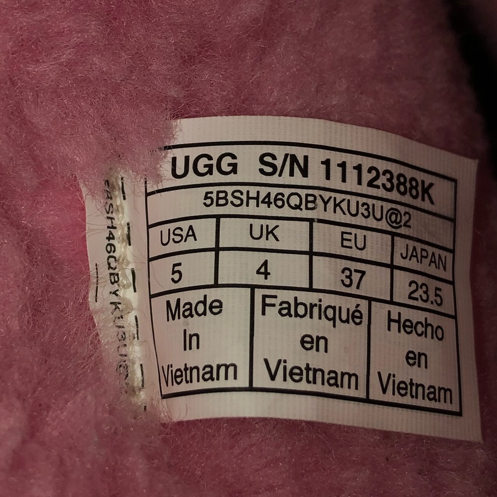 Kids Ugg boots size 5 - Picture 7 of 8